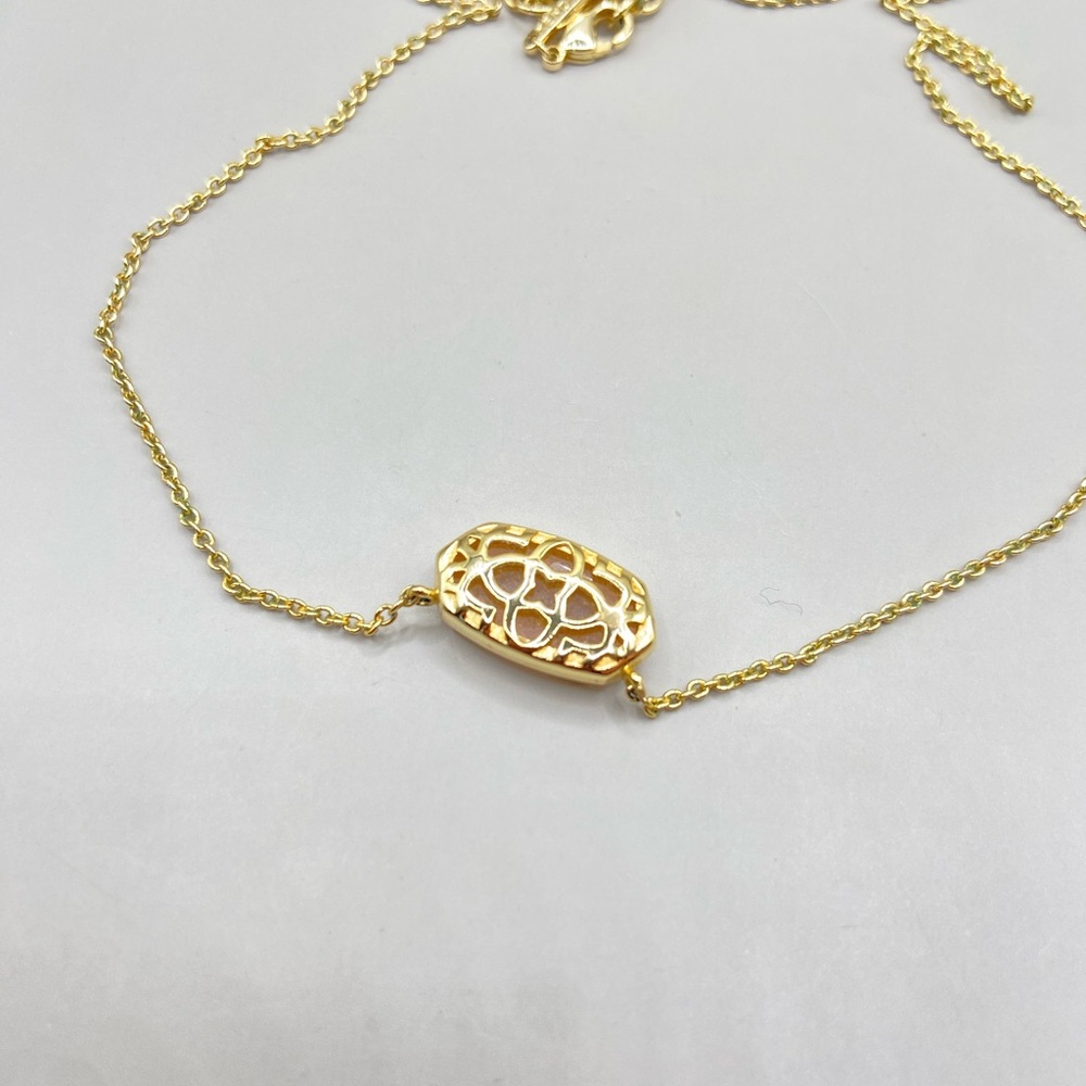Kendra Scott Elisa Necklace - Picture 4 of 7